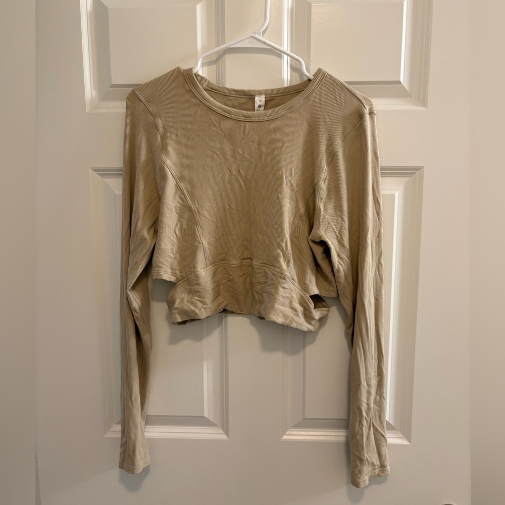 Lululemon Athletica Tan Crop T-Shirt Relaxed Fit